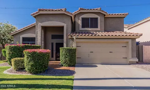 1532 E Hearne Way, Gilbert, AZ 85234 photo 2