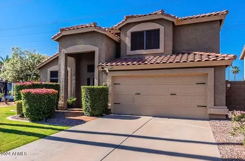 1532 E Hearne Way, Gilbert, AZ 85234