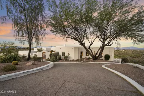 15633 E Jamaica Ln, Fountain Hills, AZ 85268