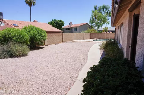 4627 E Carmen St, Phoenix, AZ 85044 photo 7