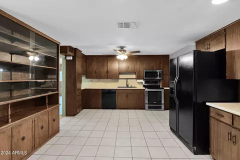 2221 E Whitton Ave, Phoenix, AZ 85016 photo 14
