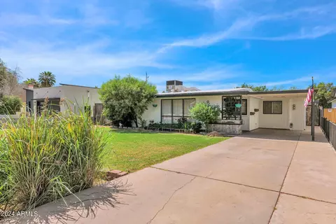 2221 E Whitton Ave, Phoenix, AZ 85016 photo 4