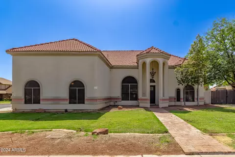 938 N 59th St, Mesa, AZ 85205