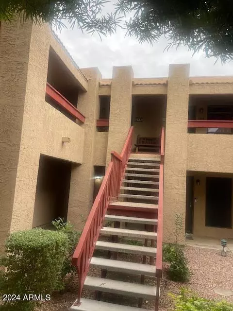 3131 W Cochise Dr #244, Phoenix, AZ 85051