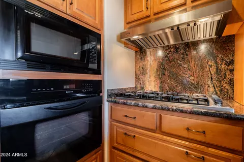 325 Encanto Dr, Tempe, AZ 85281 photo 3