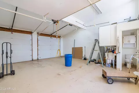 325 Encanto Dr, Tempe, AZ 85281 photo 11
