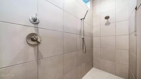 8435 S 22nd Dr, Phoenix, AZ 85041 photo 25