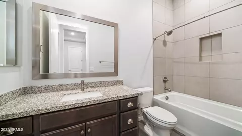 8435 S 22nd Dr, Phoenix, AZ 85041 photo 7