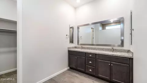 8435 S 22nd Dr, Phoenix, AZ 85041 photo 24