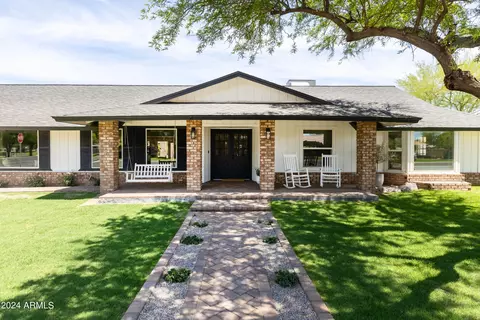 1204 E Secretariat Dr, Tempe, AZ 85284