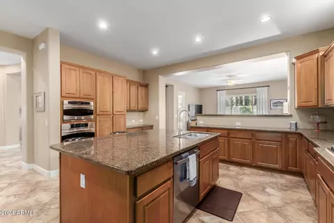3957 E Beechnut Pl, Chandler, AZ 85249 photo 11