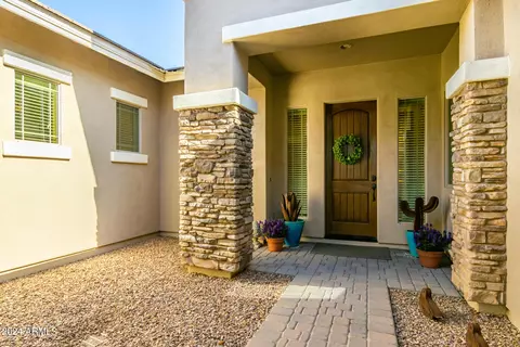 3957 E Beechnut Pl, Chandler, AZ 85249 photo 3