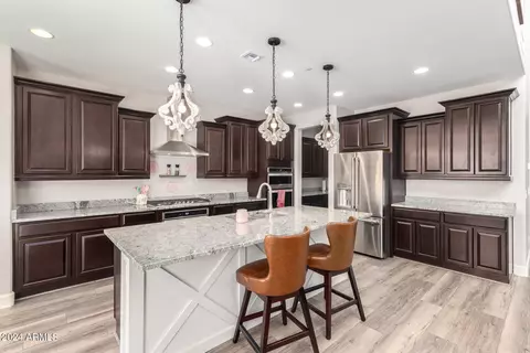 Kitchen - 5344 S Verde --, Mesa, AZ 85212 photo 6 of 7