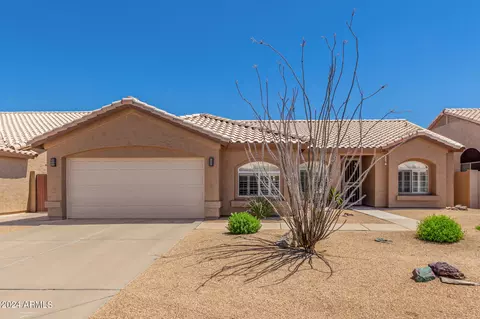 8767 W Tierra Buena Ln, Peoria, AZ 85382
