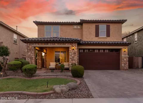 7344 S Acorn Dr, Gilbert, AZ 85298