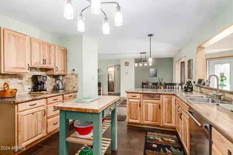 1153 S 81st Pl, Mesa, AZ 85208