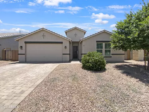 2235 W Aston Dr, San Tan Valley, AZ 85142