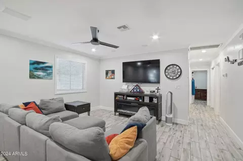 125 E Jasmine St, Mesa, AZ 85201 photo 7
