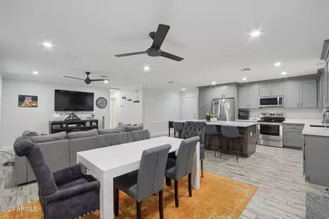 125 E Jasmine St, Mesa, AZ 85201 photo 9