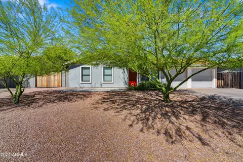 416 N Los Feliz Dr, Chandler, AZ 85226