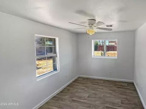 9425 N 11th Ave, Phoenix, AZ 85021 photo 26