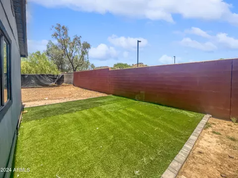 9425 N 11th Ave, Phoenix, AZ 85021 photo 13