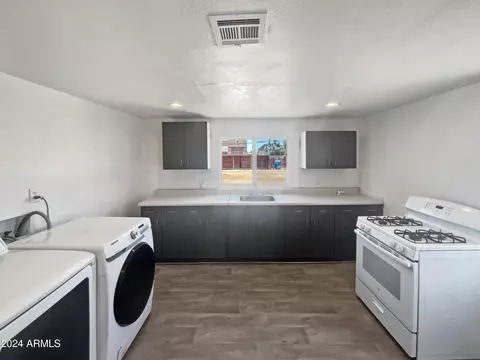 9425 N 11th Ave, Phoenix, AZ 85021 photo 24