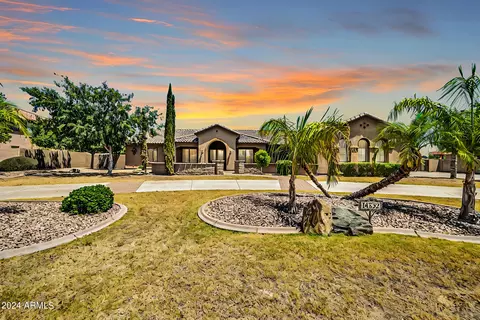 14532 W Hope Dr, Surprise, AZ 85379