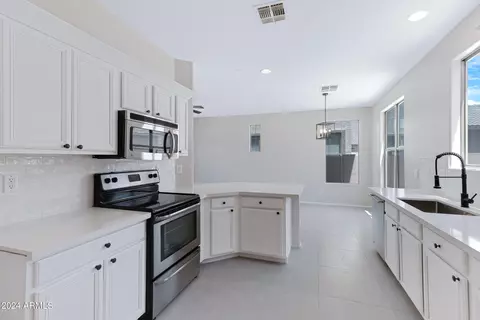 1934 E Ivanhoe St, Gilbert, AZ 85295 photo 13