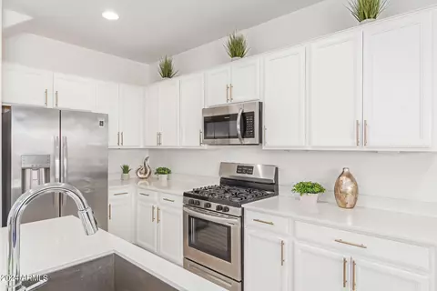 9921 E Tahoe Ave, Mesa, AZ 85212 photo 3