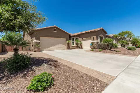 9956 W Wizard Ln, Peoria, AZ 85383