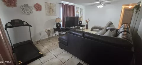 3619 S 9th St, Phoenix, AZ 85040 photo 4