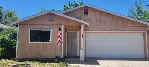 422 S 6th St, Williams, AZ 86046
