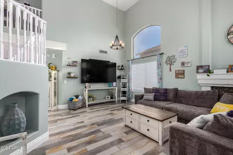 1517 E Bruce Ave, Gilbert, AZ 85234 photo 4