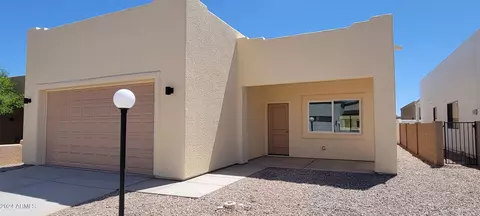 265 S Meadowood Ln, Sierra Vista, AZ 85635