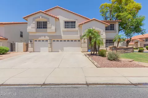 5704 W Larkspur Dr, Glendale, AZ 85304