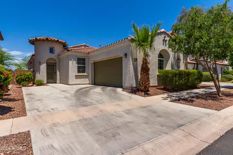 726 E Gary Ln, Phoenix, AZ 85042