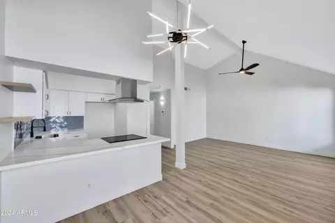 1116 E Kaler Dr, Phoenix, AZ 85020 photo 10