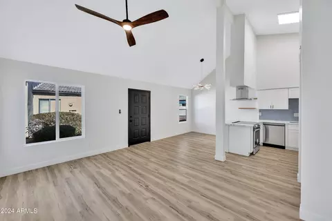 1116 E Kaler Dr, Phoenix, AZ 85020 photo 7