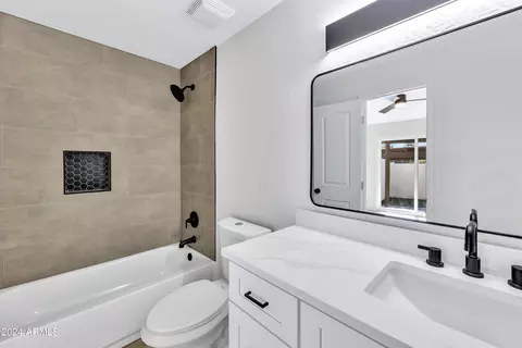 1116 E Kaler Dr, Phoenix, AZ 85020 photo 15