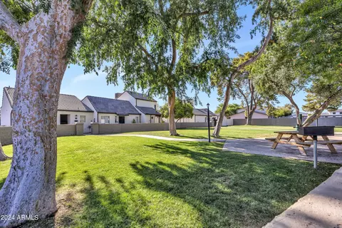 1116 E Kaler Dr, Phoenix, AZ 85020 photo 26