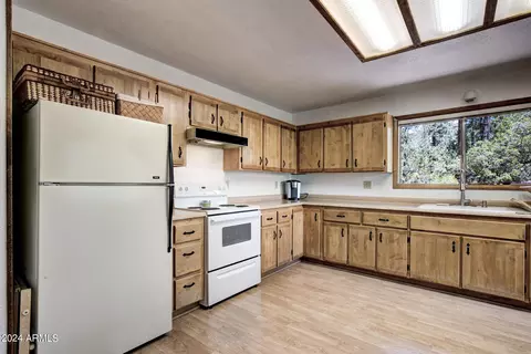 4029 N Apache Trl, Pine, AZ 85544 photo 9