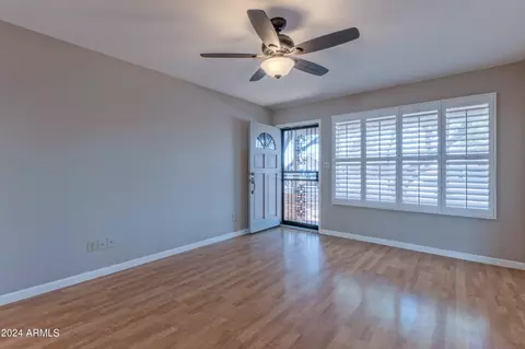 4714 E Vineyard Rd, Phoenix, AZ 85042 photo 5