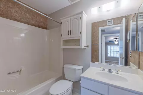 4714 E Vineyard Rd, Phoenix, AZ 85042 photo 22