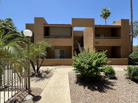 2625 E Indian School Rd #134, Phoenix, AZ 85016