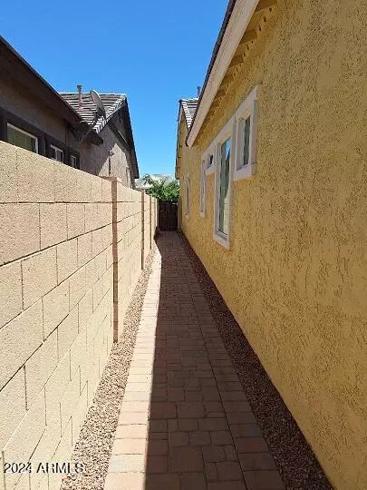 Entry Way - 2542 S Canfield --, Mesa, AZ 85209 photo 2 of 2