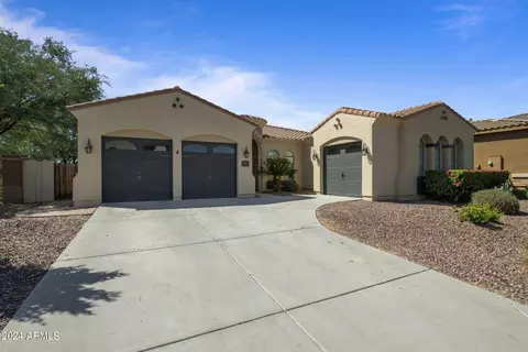 2416 E Charlene Pl, Phoenix, AZ 85024