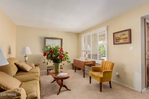 1947 E Pebble Beach Dr, Tempe, AZ 85282 photo 9