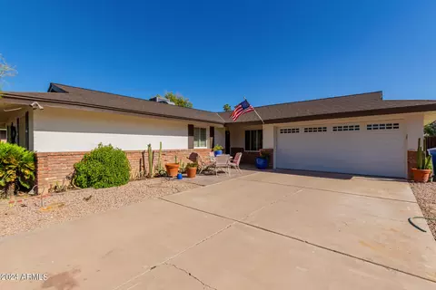 1947 E Pebble Beach Dr, Tempe, AZ 85282 photo 5