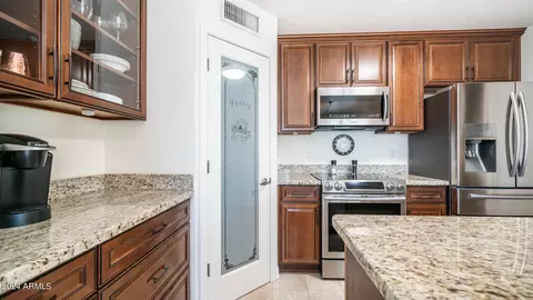 502 E Anderson Ave, Phoenix, AZ 85022 photo 3